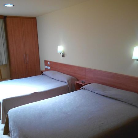 Hostal Sant Sadurni Sant Sadurní dʼAnoia Kültér fotó